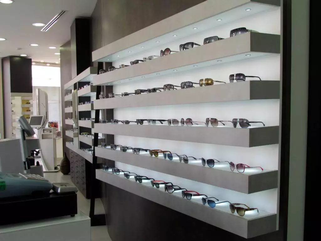 Arredo per ottica01