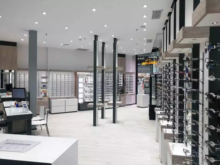 Arredamenti per negozi di ottica