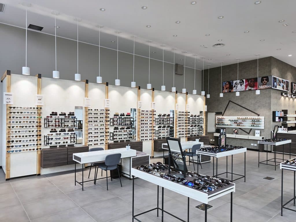 Arredamenti per negozi di ottica