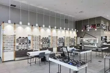 Arredamenti per negozi di ottica