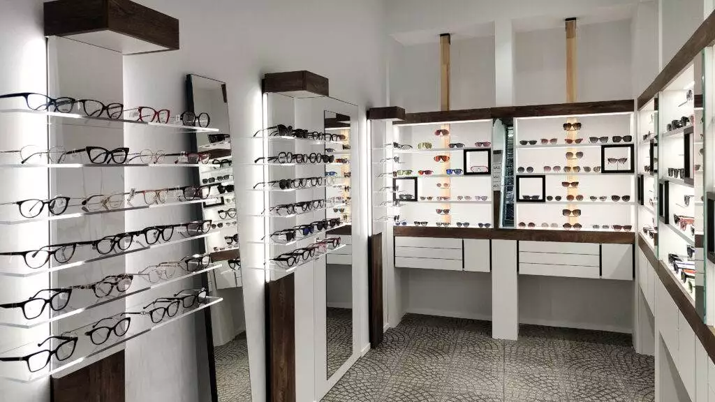 Arredo Ottica San Martino 04