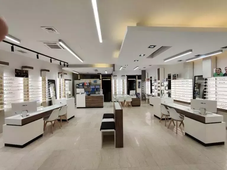 Arredi Ottica Betella 01